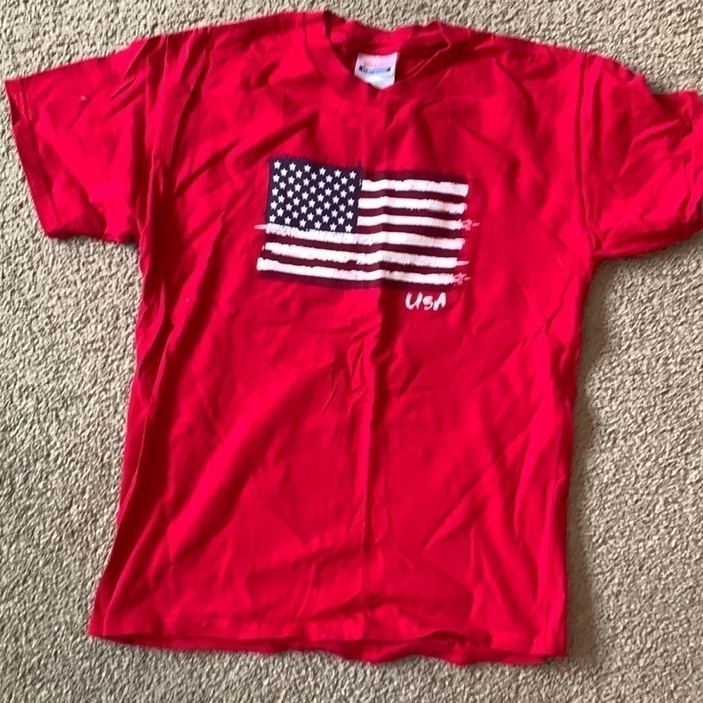 Hanes size 14/16 USA TShirt